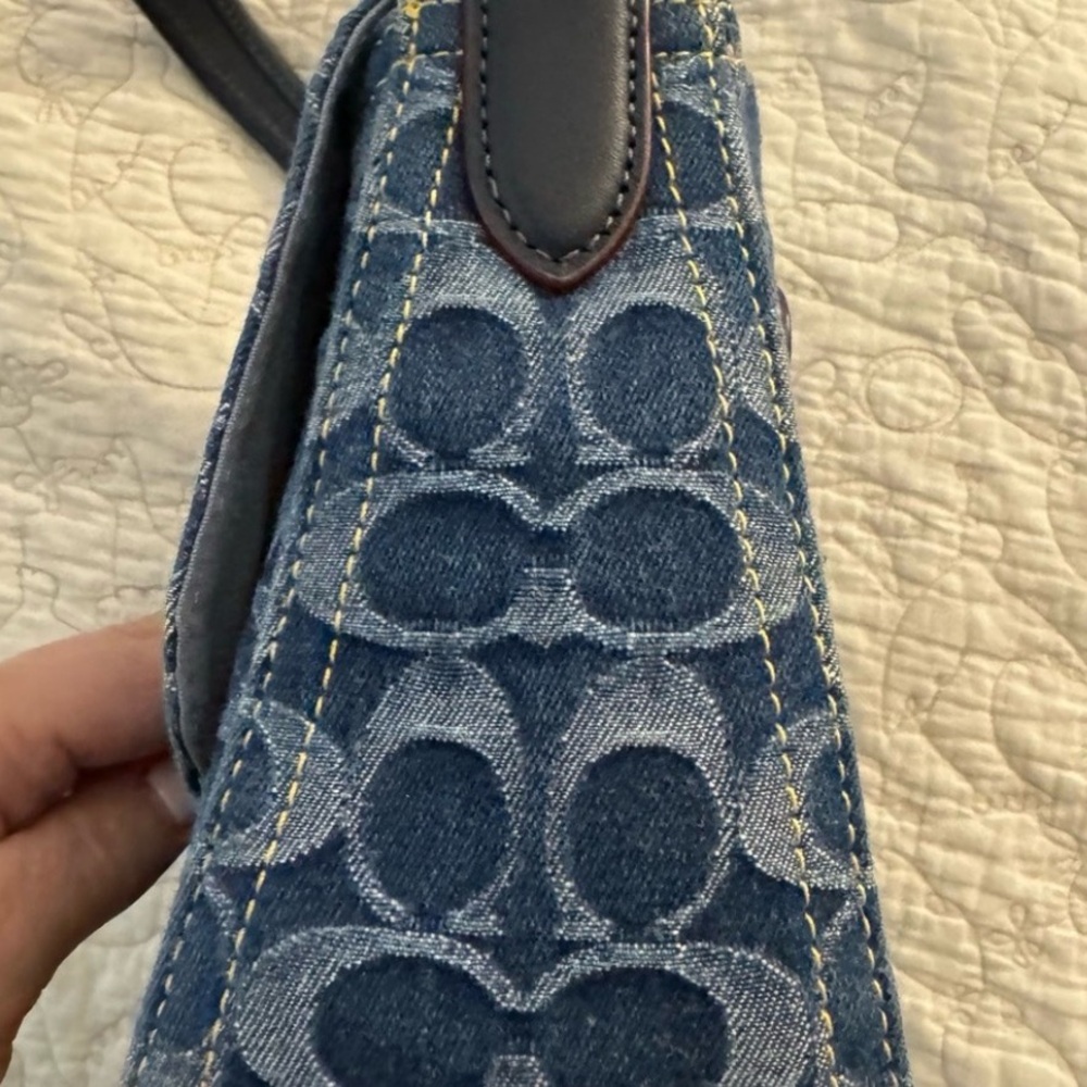 Vintage Coach Denim Shoulder Bag - Picture 10 of 11